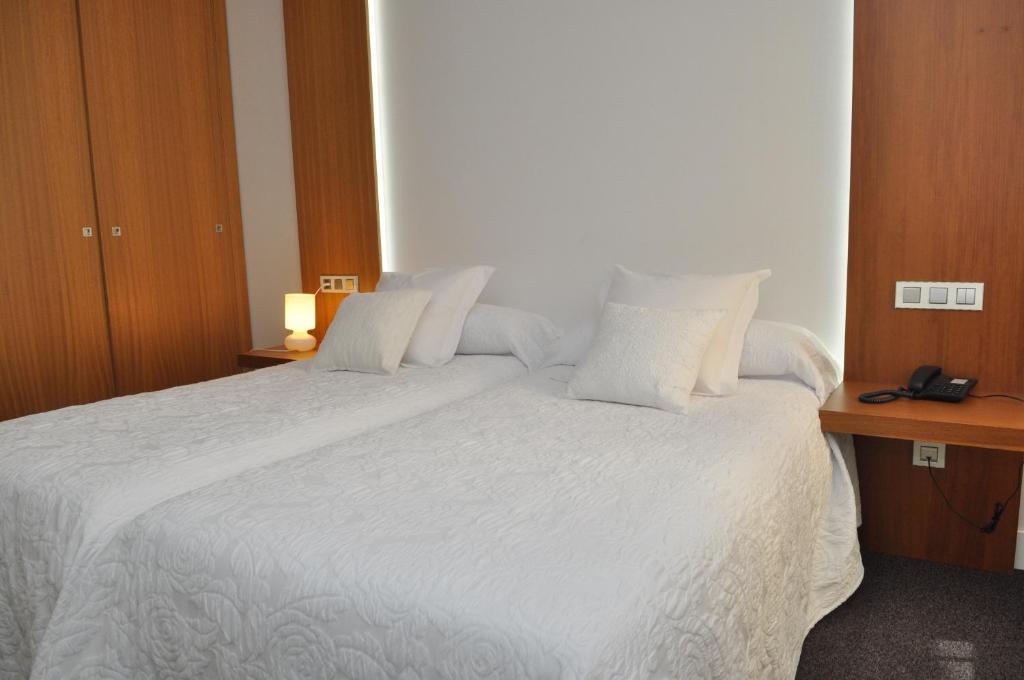 Toral Hotel León Pokój zdjęcie